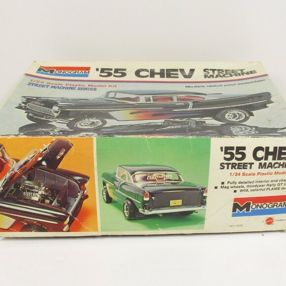 Model Car junkyard Tire and Wheel Parts Lot, 1/25 Scale w/1955 Chev Box. - Picture 5 of 5